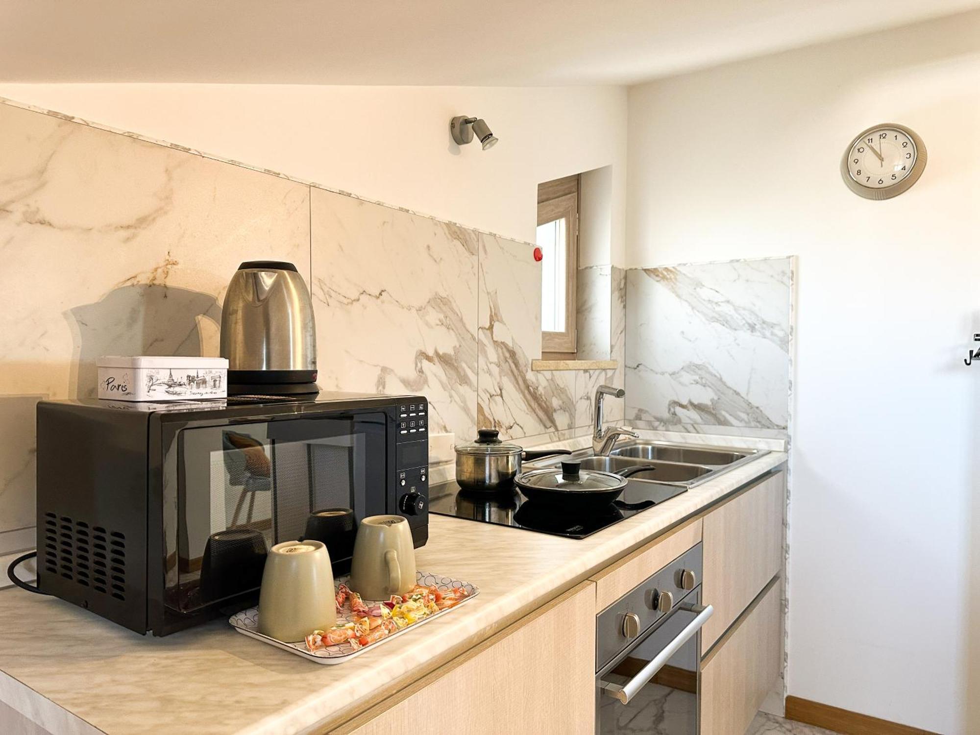 Carolas Luxury House Fiumicino Buitenkant foto
