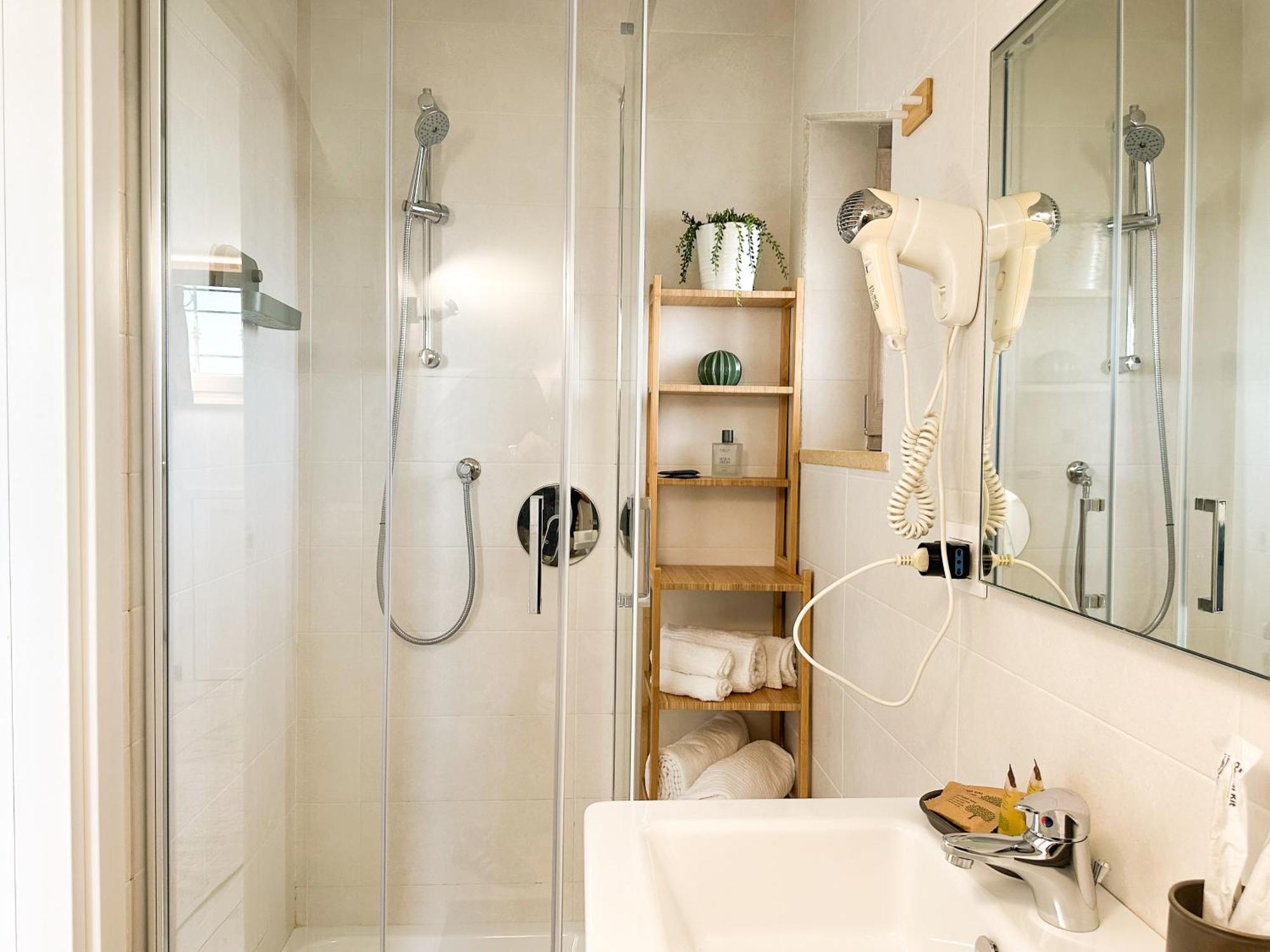 Carolas Luxury House Fiumicino Buitenkant foto